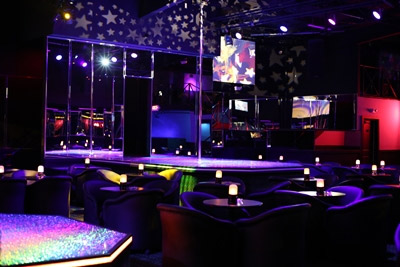 Foxy's Cabaret #1 All Nude Strip Club Austin